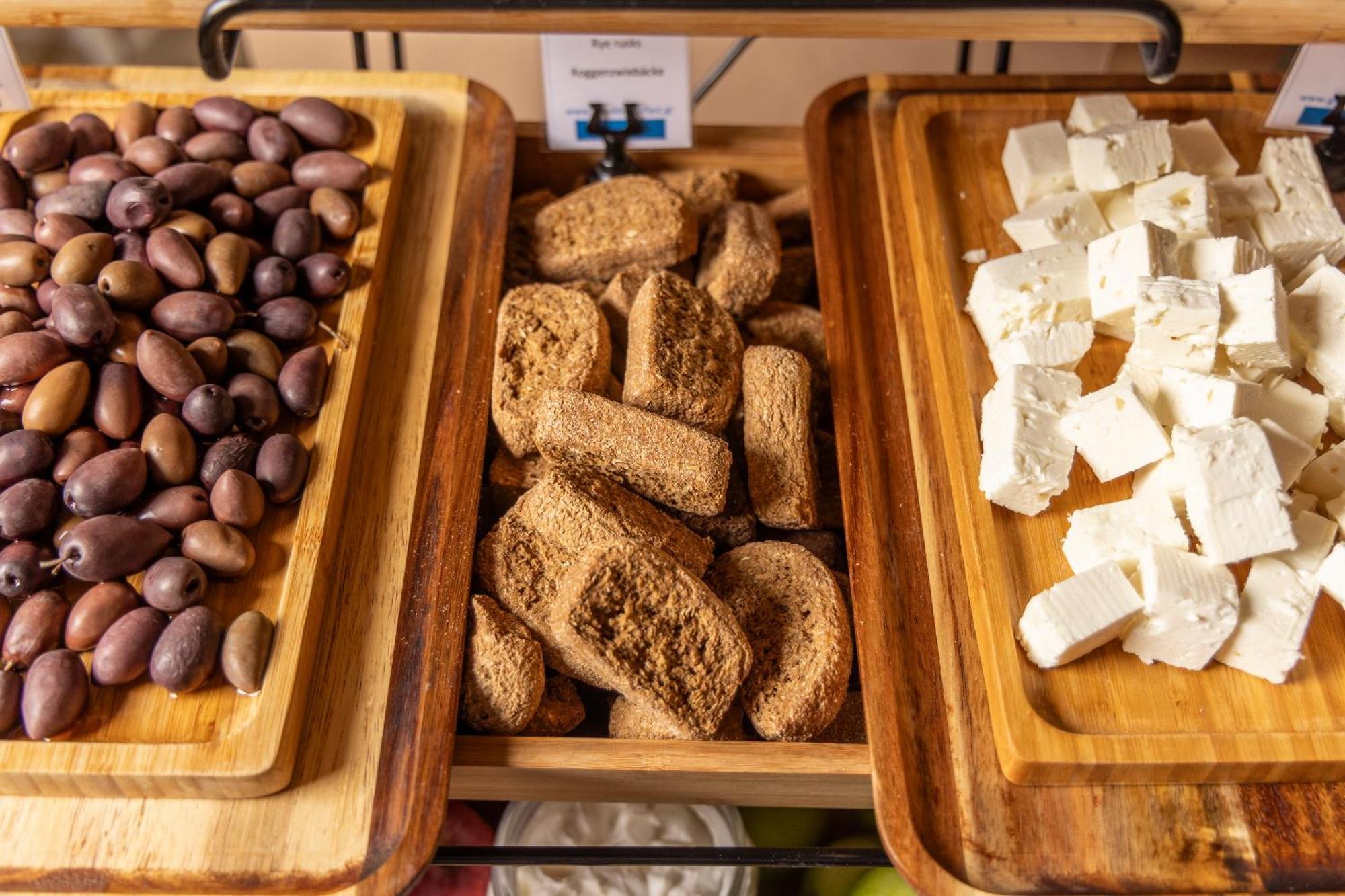 Alia Palace Hotel - Adults Only 16+ Chalkidiki Bagian luar foto Feta cheese with olives and halva